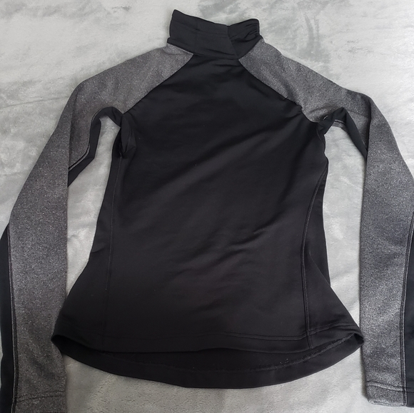 Athletic T-SHIRT - Picture 2 of 3